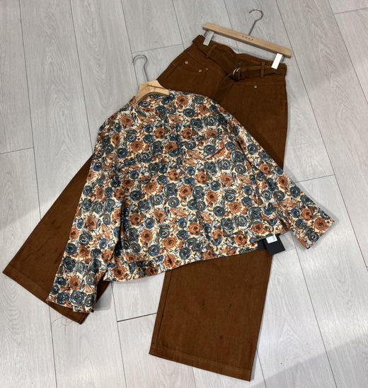 原单涂鸦立体印花夹克外套 商品图1