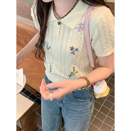 <曾小咸推荐>杏色钩花刺绣毛织短袖t恤上衣 商品图3