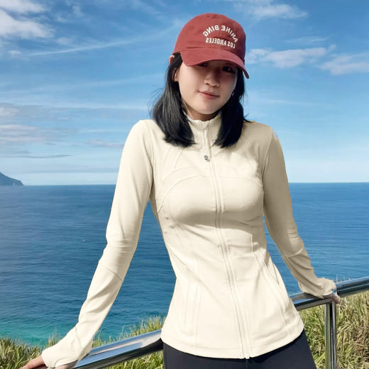 法国MISSBOUDIOR 修身连帽防晒衣 LULU同款 修身版型 全面防护 轻薄舒适 4色可选 商品图12