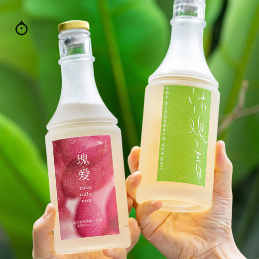 企鹅市集|糯言 玫瑰花窨/沐观音/葡萄酒酵母/2种酵母拼配/桂花 纯米酒生原酒700ml 甘梨青提杨桃香 商品图1
