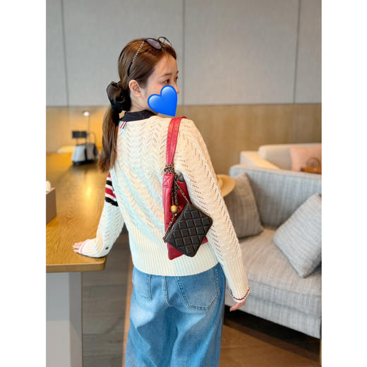 2603102    “氛围感”羊毛 镂空TB开衫 商品图8