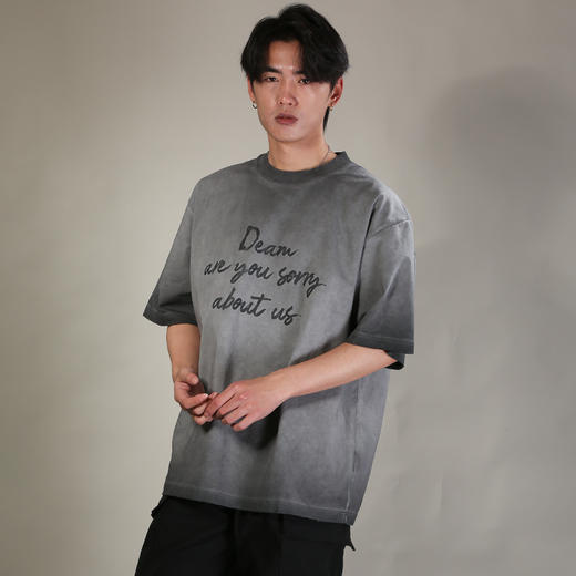 DRONKOO 2026 圆领前三排后一排字母印花做旧磨破阔短袖T恤 商品图1