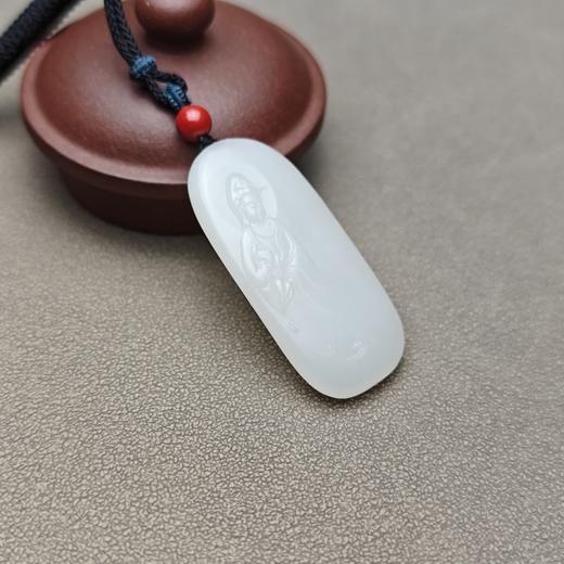 新疆和田玉且末料羊脂玉小观音 228-3 商品图3