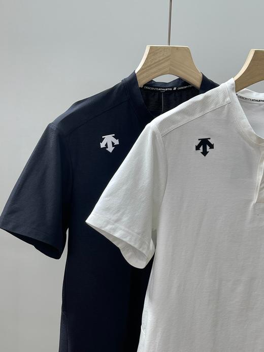 迪桑特TRAINING系列综训男士亨利领短袖针织衫T恤 QK 341066 商品图4