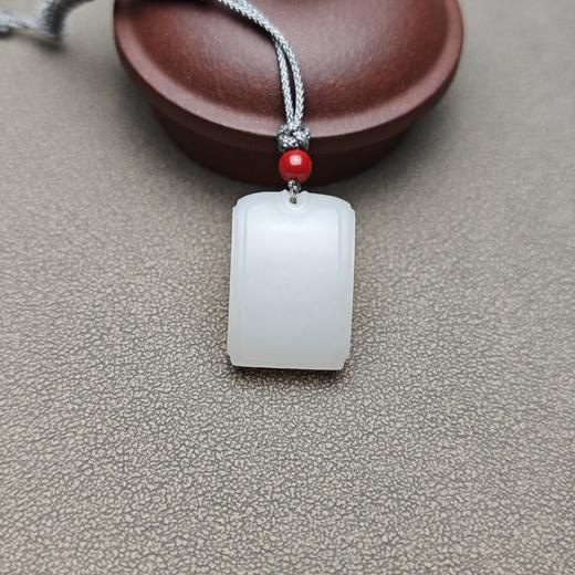 新疆和田玉且末料羊脂玉雅致精美小方牌 228-2 商品图1