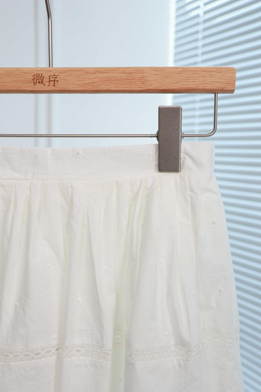 苒苒|甜美镂空钩花半裙 商品图1