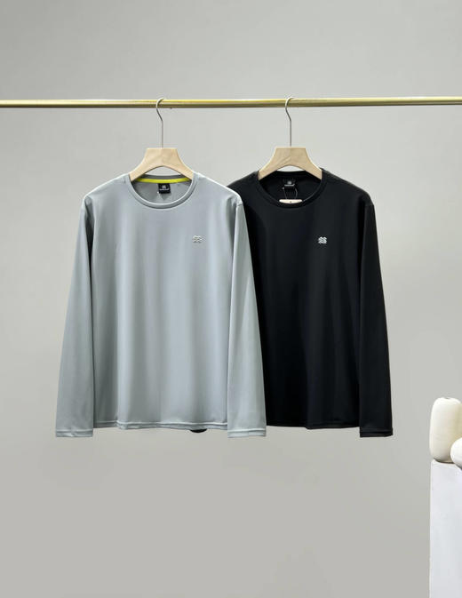 可隆户外运动登山徒步男子弹力圆领长袖T恤 QK 341067 商品图0