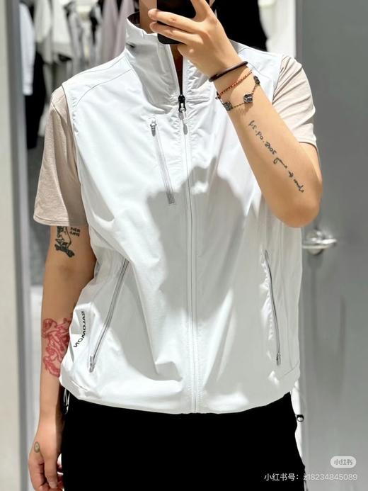 SAL0M0N/萨落檬AMPHI LIGHT VEST 户外轻量多功能马甲 商品图9