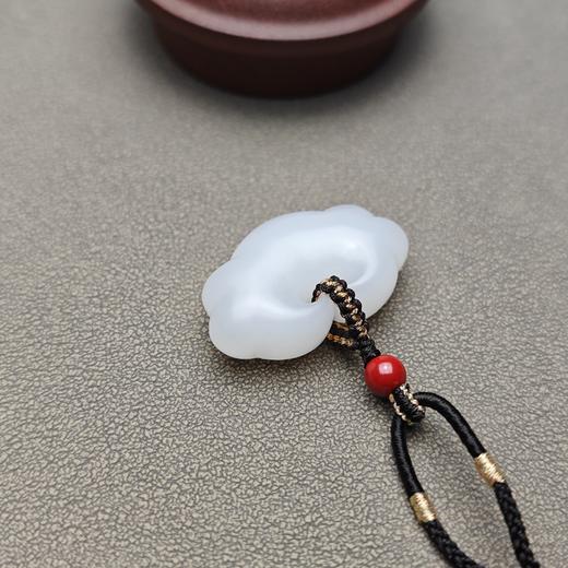 新疆和田玉且末料羊脂玉宝宝锁 228-1 商品图8