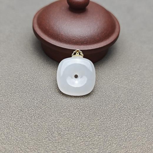 和田玉青海料冰底羊脂玉包金小平安牌 228-17 商品图3