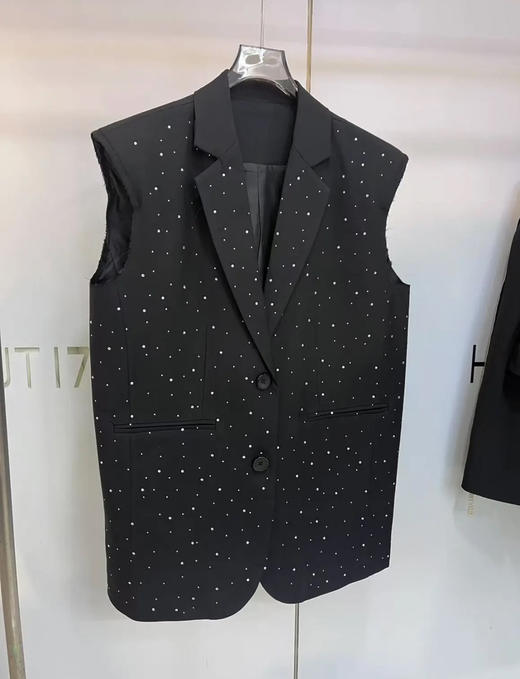 原单新款烫钻垫肩马甲外套 商品图2