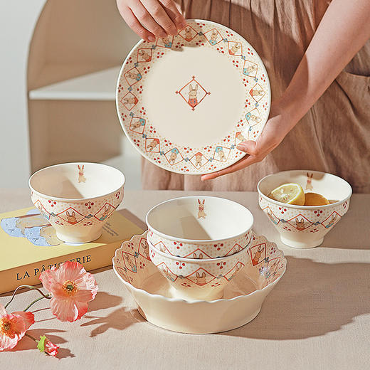 摩登主妇麻薯兔兔漂亮餐具盘子饭碗家用水果餐盘一人食碗具陶瓷汤碗酸奶碗 商品图1
