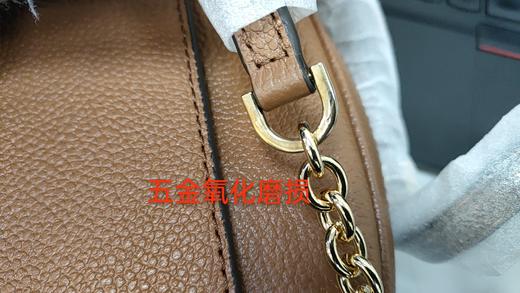 194900348918 迈克高仕MICHAEL KORS MKJetSetCharm小号牛皮相机斜挎单肩包【19x13x6cm】 商品图5