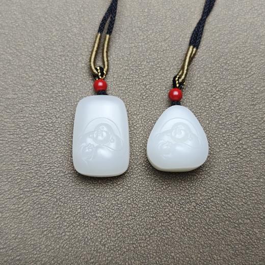 新疆和田玉且末料羊脂玉精美小佛牌 228-14 商品图0