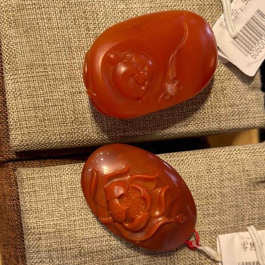 9000南红节节莲生吊坠 商品图0