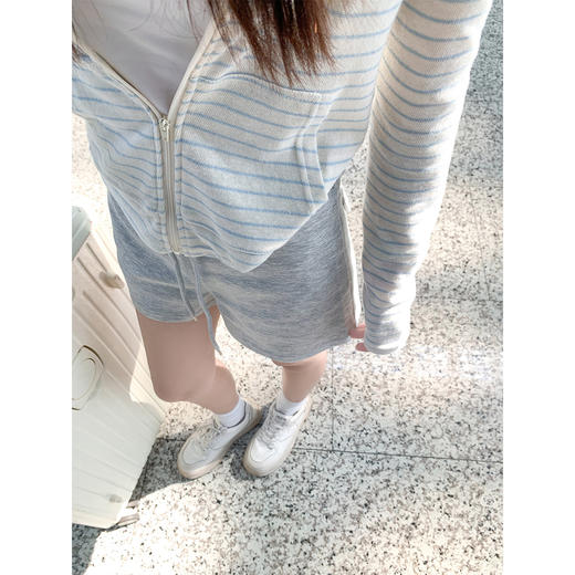 <曾小咸推荐>韩系蓝白条纹拉链长袖t恤上衣 商品图2