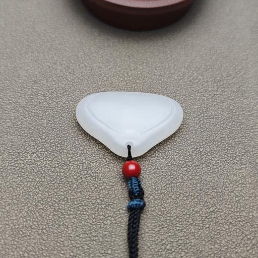 新疆和田玉且末料羊脂玉雅致平安锁 228-11 商品图4