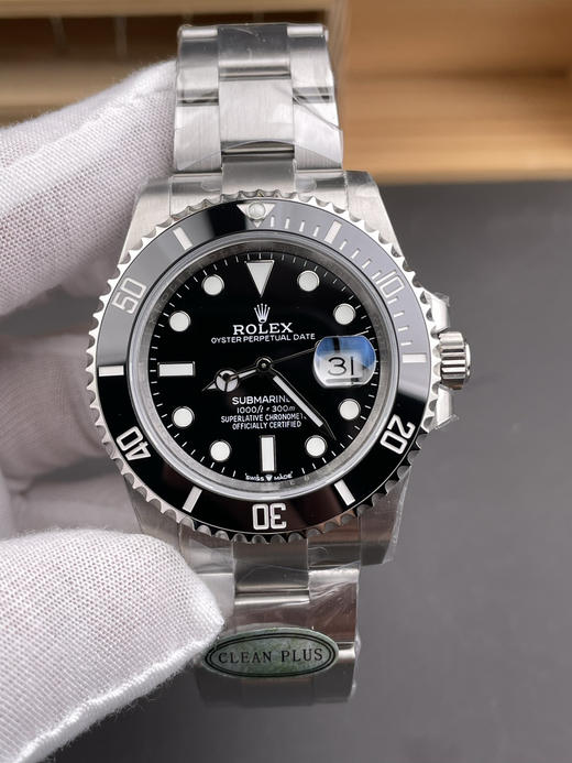 CLEAN PULS 劳力士 ROLEX 水鬼系列➕新限量版【高版本】逆调时针，可回调日历，美美搭配。新劳力士水鬼  6字位自带皇冠，更加上档次，真正41mm尺寸与原装一致，4角表耳变小，表带表扣加宽 商品图2