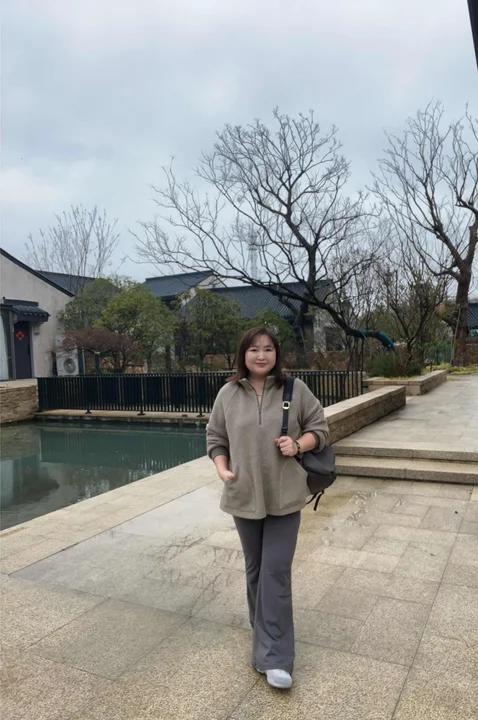 【群内福利】早春运动瑜伽裤，高腰弹力爆款瑜伽喇叭裤子 商品图2