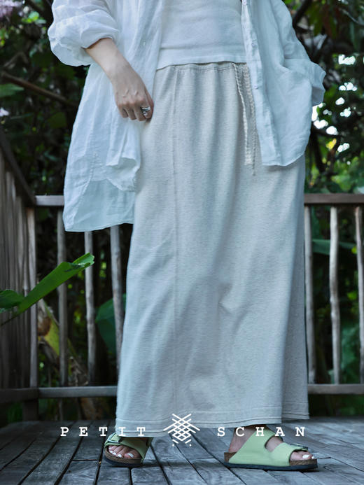 Petit Schan小闪 CLO#1056 Leeway 有余地 亚麻棉混纺针织面料松紧腰长半裙 商品图5
