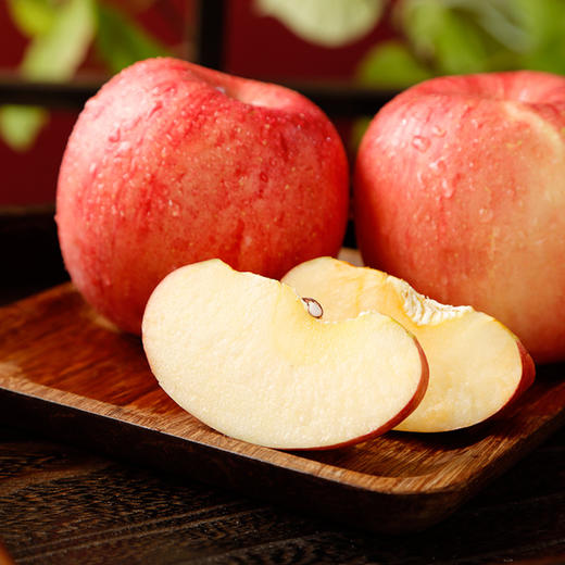 甘肃静宁苹果   新鲜脆甜  爽口多汁  普通装发申通快递  礼盒装发京东或顺丰快递 商品图3