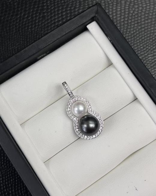 ⁶前30名立减100【葫芦吊坠-万能扣头】7-8mmAkoya+10-11mm大溪地 【银镶】微瑕出证书24小时鉴赏期【香港】SS06-QTT-XGZZ 商品图1