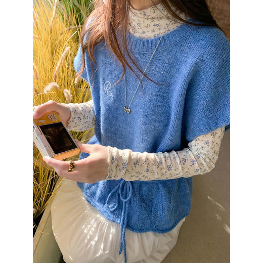 <曾小咸推荐>韩系马甲打底衫半身裙套装 商品图3