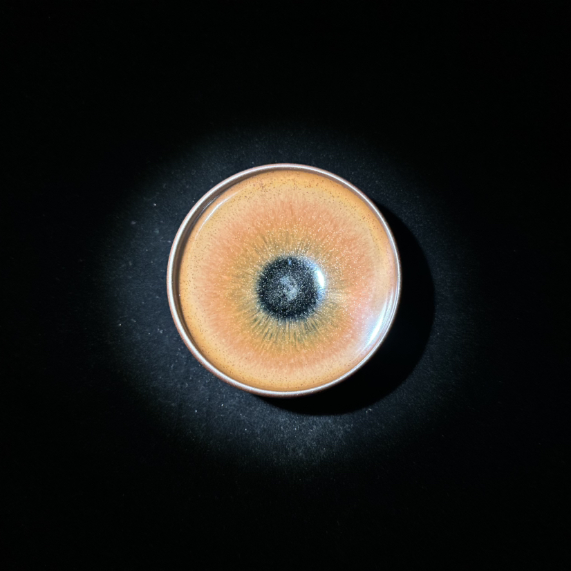 家人卦｜柿红釉面灯盏