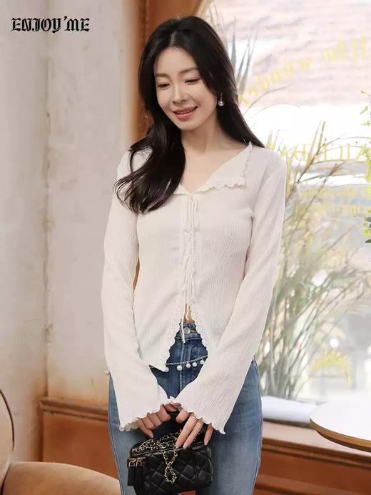 【门店同款】ENJOY春季“柔光芳序”温柔系带上衣 169099616 商品图2