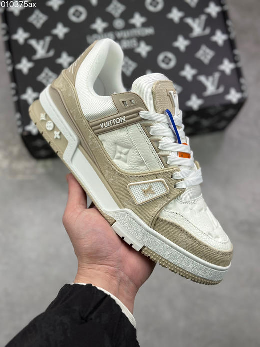 春季特惠💰720 LV 纯原版本 # 驴家 Trainer 低帮休闲板鞋 商品图0