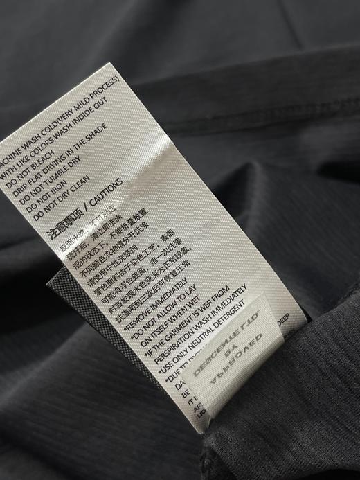 迪桑特TRAINING系列综训男士亨利领短袖针织衫T恤 QK 341066 商品图7