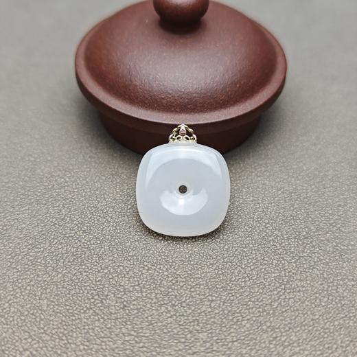 和田玉青海料冰底羊脂玉包金小平安牌 228-17 商品图0
