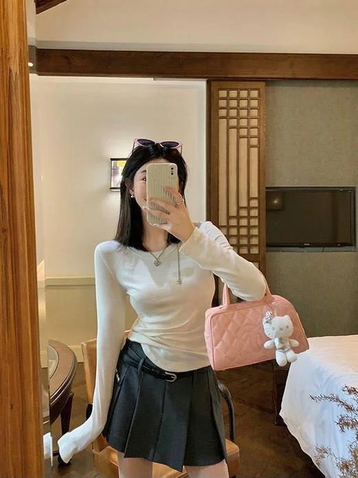 AMTN超舒服好看的打底☁️天然云柔棉修身纯色圆领长袖T恤，会呼吸的面料，婴儿般舒适手感 商品图3