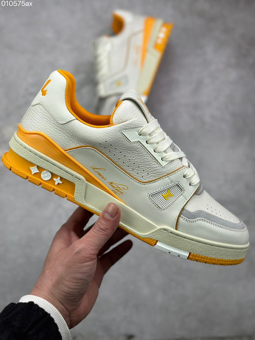 春季特惠💰720 LV 纯原版本 # 驴家 Trainer 低帮休闲板鞋 商品图3