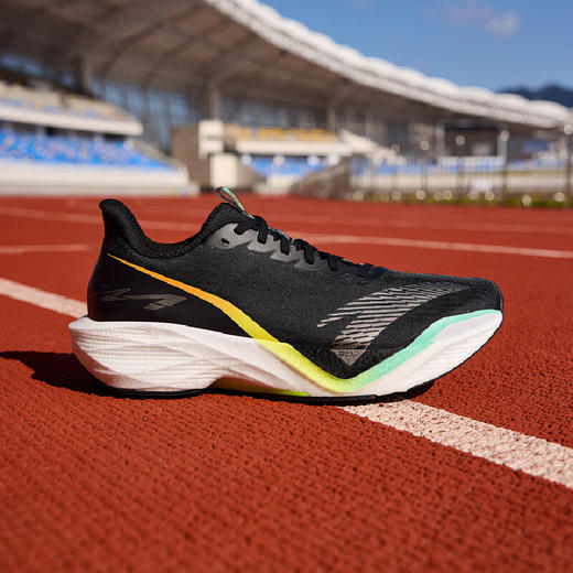 安踏马赫6代男子竞速训练跑鞋112615583-8 商品图0