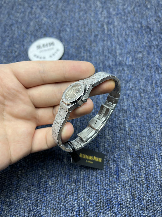 AP爱彼皇家橡树23mm霜金款 皇家橡树霜金新推出23mm迷你款石英女表 女士腕表 表径23mm 张韶涵同款 商品图3