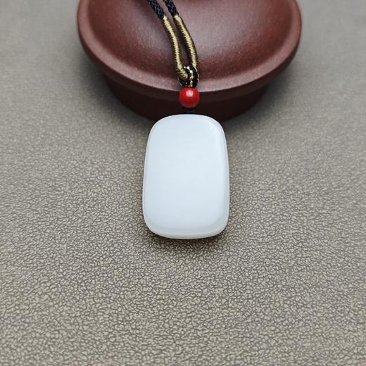 新疆和田玉且末料羊脂玉精美小佛牌 228-14 商品图3