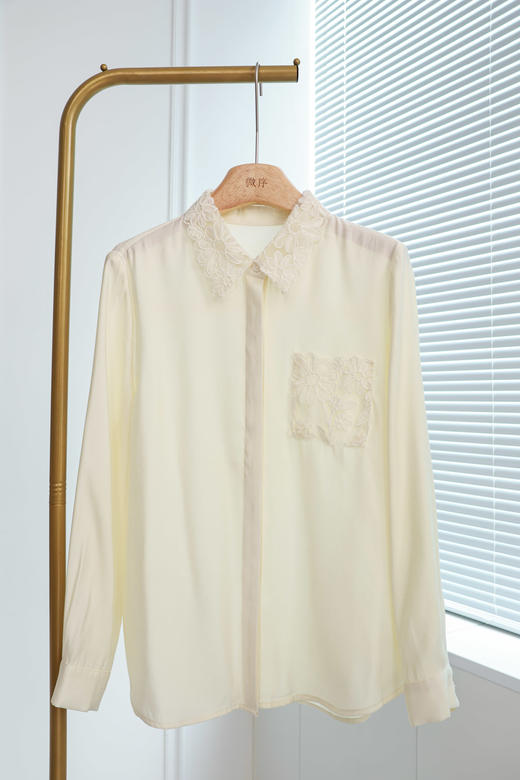 花语|优雅精美翻领钩花衬衣 商品图4