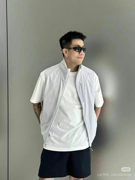 SAL0M0N/萨落檬AMPHI LIGHT VEST 户外轻量多功能马甲 商品图7