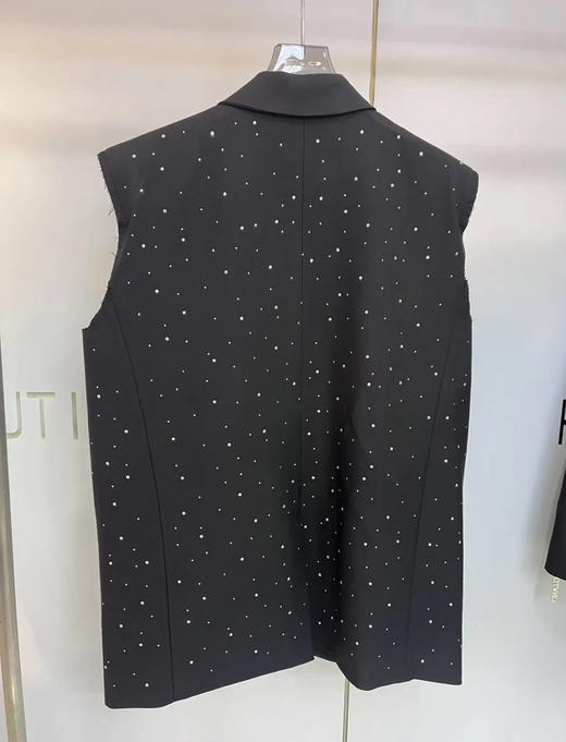 原单新款烫钻垫肩马甲外套 商品图4