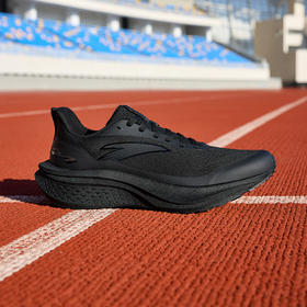 安踏马赫6代SE男子竞速训练跑鞋112615582-9