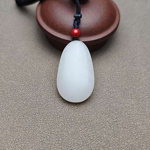 新疆和田玉且末料羊脂玉小观音 228-3 商品图12