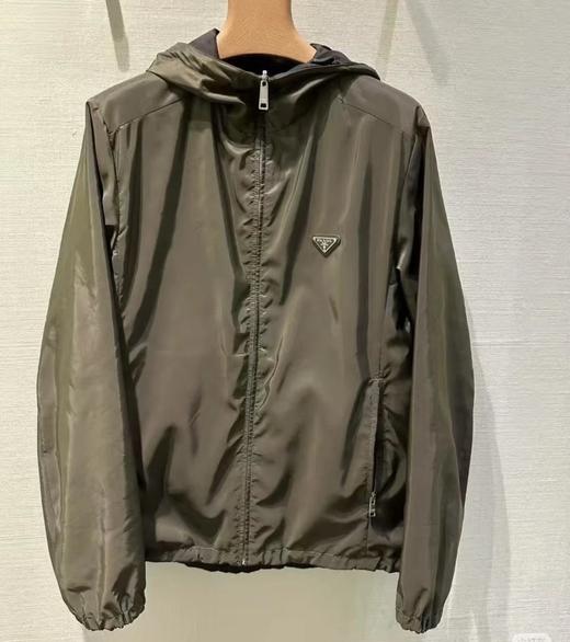 家属福利！ 重磅高端！ PD双面穿拉链夹克  26ss新款  绿色/黑色两面穿  男女同款 商品图2