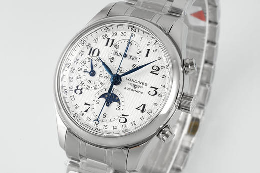 AF浪琴名匠8针月相功能腕表系列（搭载满血版一体机芯➕亚洲7751机芯）42MM精钢表壳经过抛光处理，延续了浪琴的优雅气质，表壳左侧隐藏了星期历的调节按钮 整个手表基于正品original原版开模❕❕ 商品图0