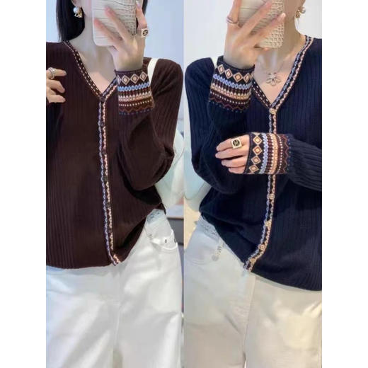 费尔岛提花~民族风v领拼色条纹长袖针织毛衣开衫 商品图3