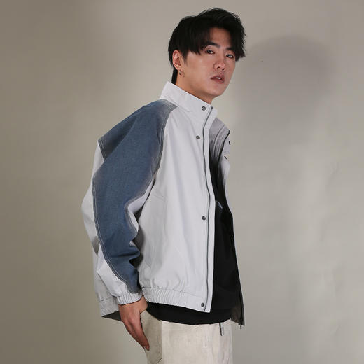 DRONKOO 2026 立领肩位袖子拼接牛仔下摆橡筋中厚夹克 商品图3