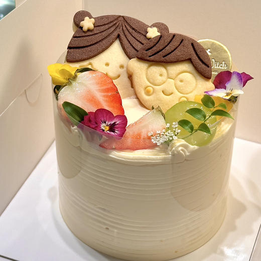 LITTLE WITCH芒果➕米布丁夹心 口味奶油蛋糕（曲奇可以备注选男孩）饼干1块如果要2块可另外购买 商品图1