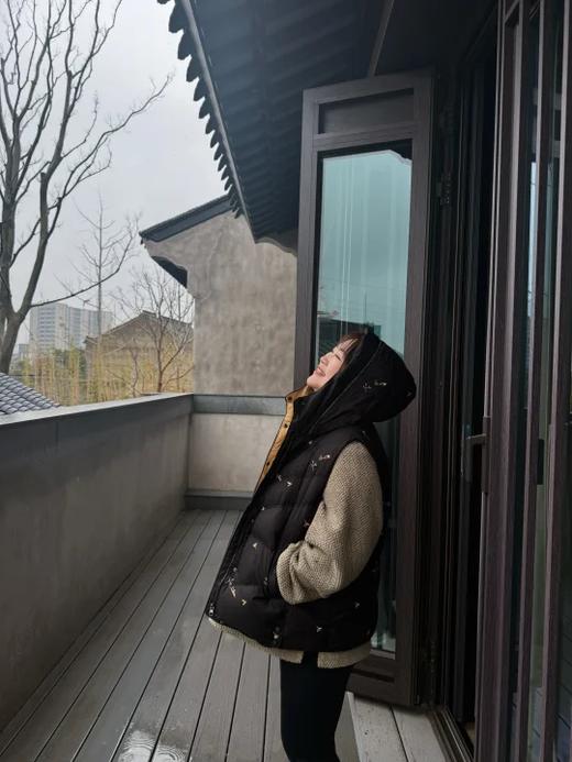 【群内福利】【黑色羽绒服马甲】90白鹅绒连帽款 商品图6