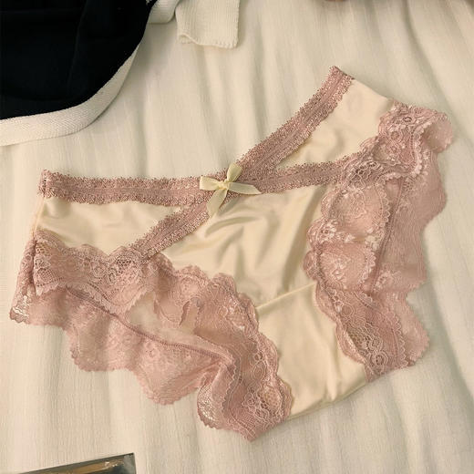 【热销组合❗撞色纯欲蕾丝内裤】无痕缎面透气包裹美臀，纯棉底裆吸湿排汗，清爽不黏腻，不夹臀不卡裆，低腰内裤女款夏季新款法式镂空提臀收腹三角裤QQ 商品图6