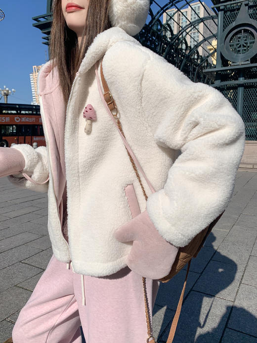 <曾小咸推荐>3.3 现货秒杀 ！微信超特价！韩系羊羔毛连帽外套 日常279.99 立减140 秒杀139.99！！粉色加绒休闲裤 日常169.99 立减90 秒杀79.99！ 商品图7